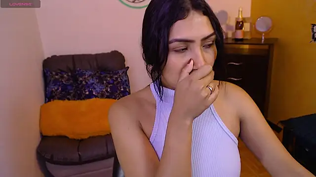 Snapshot of leah-666 chatting on 02-11-25, 12:58 leah-666 online show from 02-11-25, 12:58