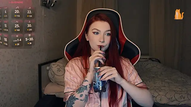 Cute lina online show from 01-30-25, 10:41