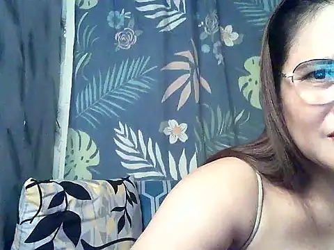 Amazing Angel22 online show from 10-12-25, 06:07