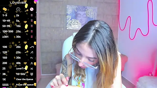 barbie scoth  online show from 03-01-25, 10:31