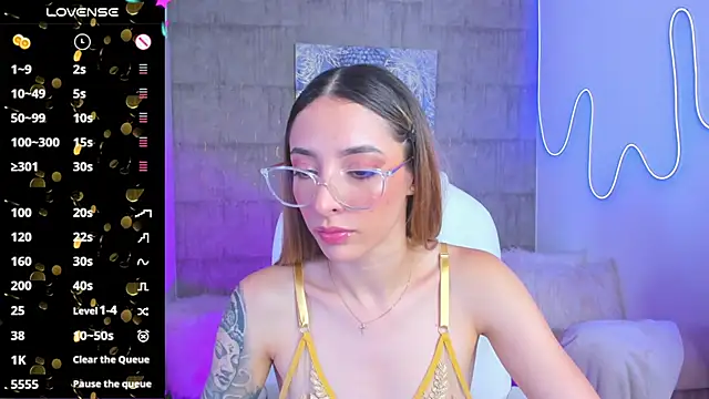 barbie scoth  online show from 03-03-25, 08:32