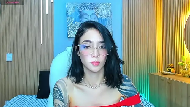 Snapshot of barbie_scoth_ chatting on 06-04-26, 10:49 barbie scoth online show from 06-04-26, 10:49