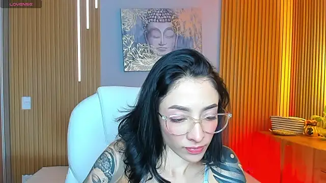 Snapshot of barbie_scoth_ chatting on 06-20-26, 07:49 barbie scoth online show from 06-20-26, 07:49