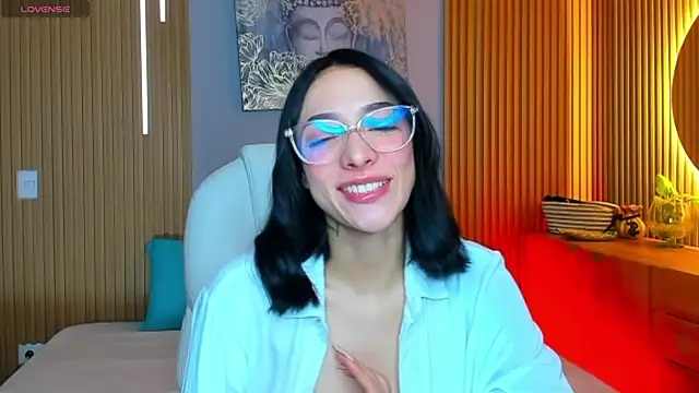 Snapshot of barbie_scoth_ chatting on 06-28-26, 04:40 barbie scoth online show from 06-28-26, 04:40