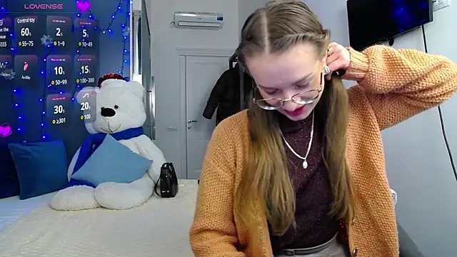 KateJonson online show from 12-29-24, 08:44