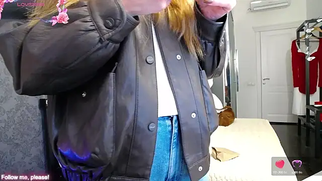 KateJonson online show from 09-30-25, 07:02