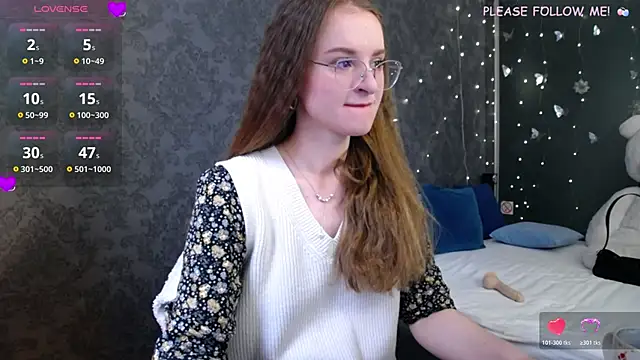 KateJonson online show from 04-15-26, 06:09