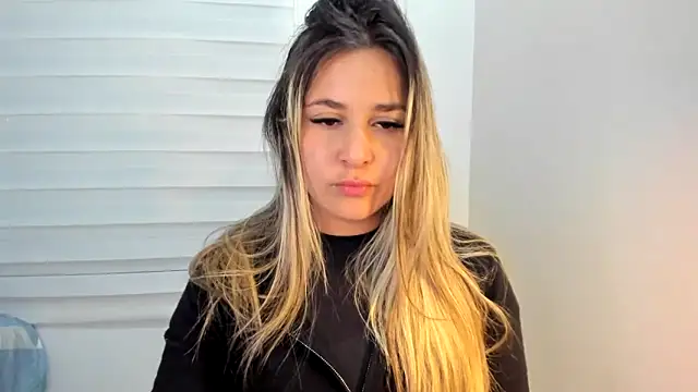 Snapshot of Lana_Sofia1 chatting on 04-24-26, 02:25 Lana Sofia1 online show from 04-24-26, 02:25