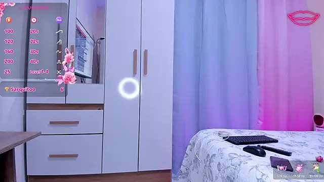 Snapshot of MelanyShayk chatting on 11-20-25, 12:55 MelanyShayk online show from 11-20-25, 12:55