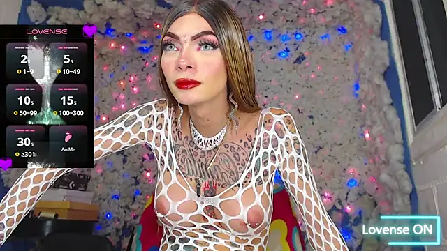 Snapshot of dannabigdirty1 chatting on 03-04-25, 06:47 dannabigdirty1 online show from 03-04-25, 06:47