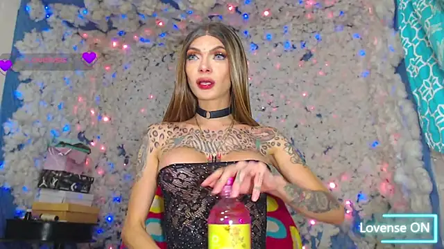 Snapshot of dannabigdirty1 chatting on 03-07-25, 09:07 dannabigdirty1 online show from 03-07-25, 09:07