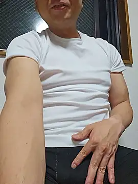 Snapshot of munyunu chatting on 05-22-26, 02:33 munyunu online show from 05-22-26, 02:33