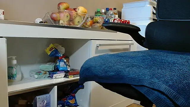 suedel65 online show from 03-19-25, 06:24