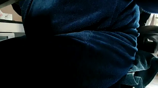 suedel65 online show from 09-26-25, 03:49