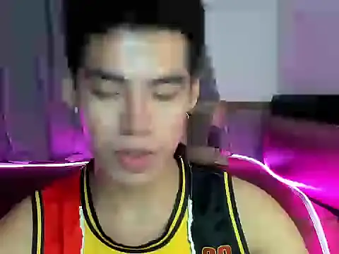Snapshot of Lightjt04 chatting on 10-26-25, 06:03 Lightjt04 online show from 10-26-25, 06:03