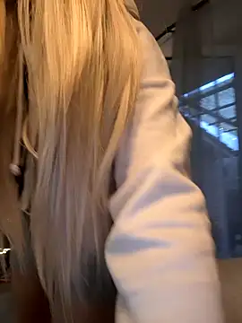 Jan ina online show from 12-27-24, 08:13