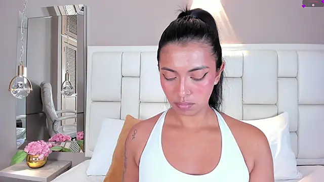 Snapshot of _BunnyNaugthy chatting on 02-28-25, 06:20 BunnyNaugthy online show from 02-28-25, 06:20