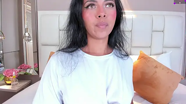 Snapshot of _BunnyNaugthy chatting on 03-01-25, 03:05 BunnyNaugthy online show from 03-01-25, 03:05