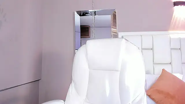 Snapshot of _BunnyNaugthy chatting on 09-30-25, 11:59 BunnyNaugthy online show from 09-30-25, 11:59