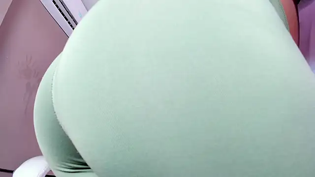 Snapshot of _BunnyNaugthy chatting on 10-03-25, 11:51 BunnyNaugthy online show from 10-03-25, 11:51