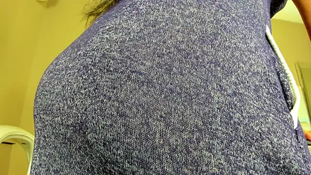 Snapshot of _BunnyNaugthy chatting on 10-30-25, 11:55 BunnyNaugthy online show from 10-30-25, 11:55