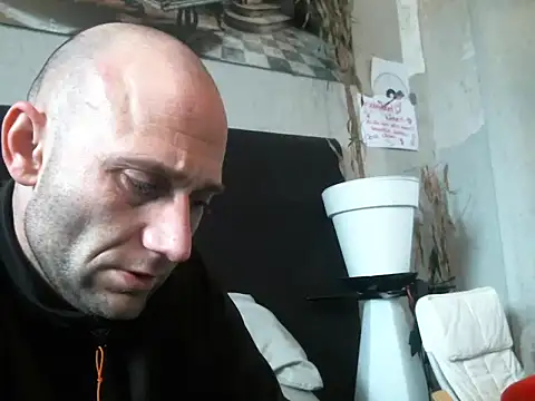 Snapshot of kuban chatting on 12-11-24, 12:12 kuban online show from 12-11-24, 12:12