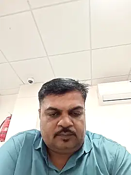Snapshot of Desi_Londa_143 chatting on 03-18-25, 07:52 Desi Londa 143 online show from 03-18-25, 07:52