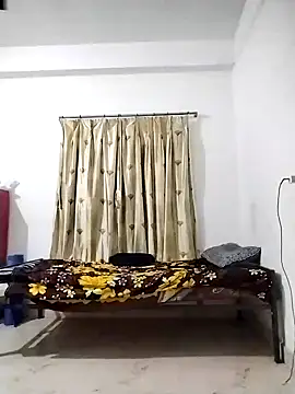 Snapshot of Desi_Londa_143 chatting on 09-19-25, 01:07 Desi Londa 143 online show from 09-19-25, 01:07