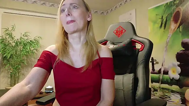 HotLana69 online show from 03-19-26, 06:45