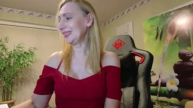 HotLana69 online show from 04-09-26, 06:46