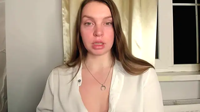 Snapshot of RubySkot chatting on 02-25-25, 10:39 RubySkot online show from 02-25-25, 10:39