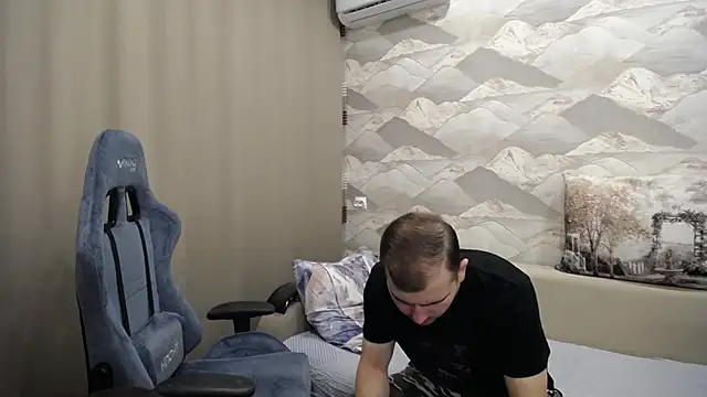 SerzhKorol1 online show from 10-28-25, 06:06