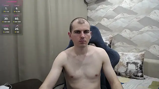 Snapshot of SerzhKorol1 chatting on 06-22-26, 07:11 SerzhKorol1 online show from 06-22-26, 07:11