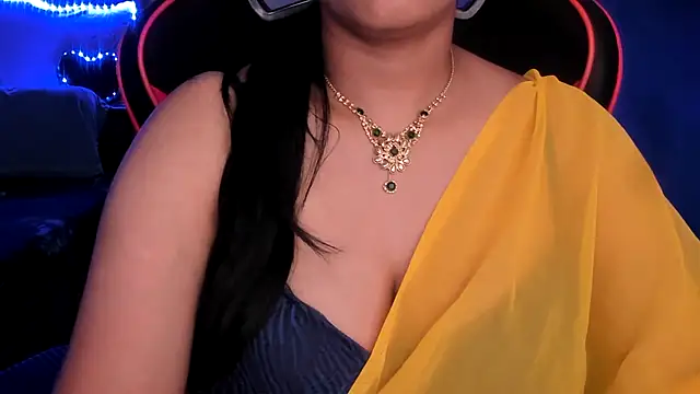 Snapshot of South_indian_tickly chatting on 07-13-26, 02:09 South indian tickly online show from 07-13-26, 02:09