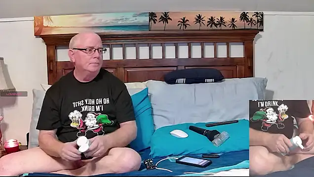 Snapshot of bigspike1960 chatting on 12-23-24, 05:22 bigspike1960 online show from 12-23-24, 05:22