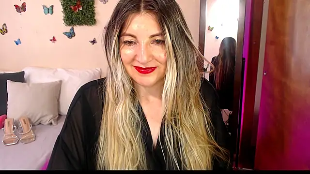 Jolie-Mature online show from 04-07-26, 10:31