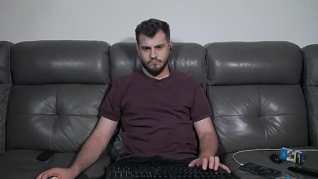 CrazyDom1 online show from 05-28-26, 08:17