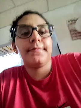Snapshot of DanielleEvans_ chatting on 02-20-25, 10:04 DanielleEvans online show from 02-20-25, 10:04