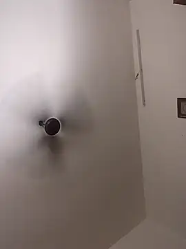 Snapshot of _IRRESISTIBLE_ chatting on 11-08-25, 06:18 IRRESISTIBLE online show from 11-08-25, 06:18