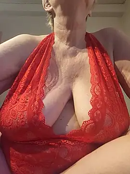 milfchantal4 online show from 04-20-26, 04:37