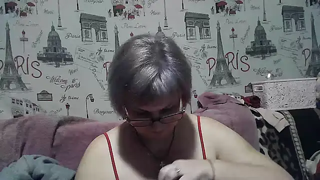 Snapshot of Gina_Marlyn chatting on 12-30-24, 05:55 Gina Marlyn online show from 12-30-24, 05:55