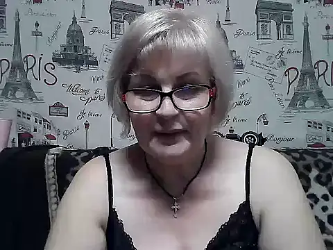 Snapshot of Gina_Marlyn chatting on 01-26-25, 05:55 Gina Marlyn online show from 01-26-25, 05:55