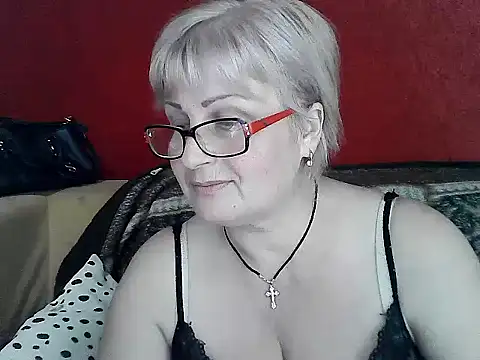 Snapshot of Gina_Marlyn chatting on 03-15-25, 11:06 Gina Marlyn online show from 03-15-25, 11:06