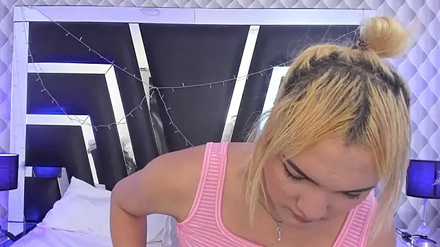 Snapshot of katya_kozlov chatting on 11-14-25, 11:46 katya kozlov online show from 11-14-25, 11:46