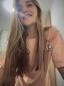 ShelbyHagen online show from 11-14-25, 03:27