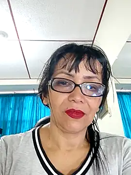 kelly dirty  online show from 10-14-25, 05:14