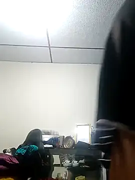 kelly dirty  online show from 04-04-26, 04:26