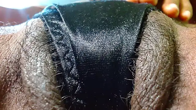 bethanywilson 23 online show from 10-21-25, 12:28