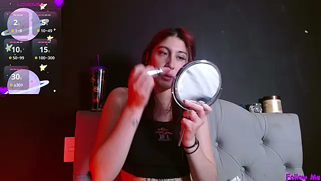 Snapshot of Red-moon1 chatting on 02-21-26, 06:36 Red-moon1 online show from 02-21-26, 06:36