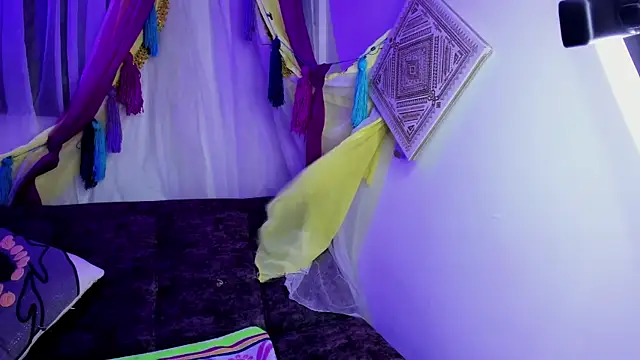 sophiaamethystt online show from 04-09-26, 11:54